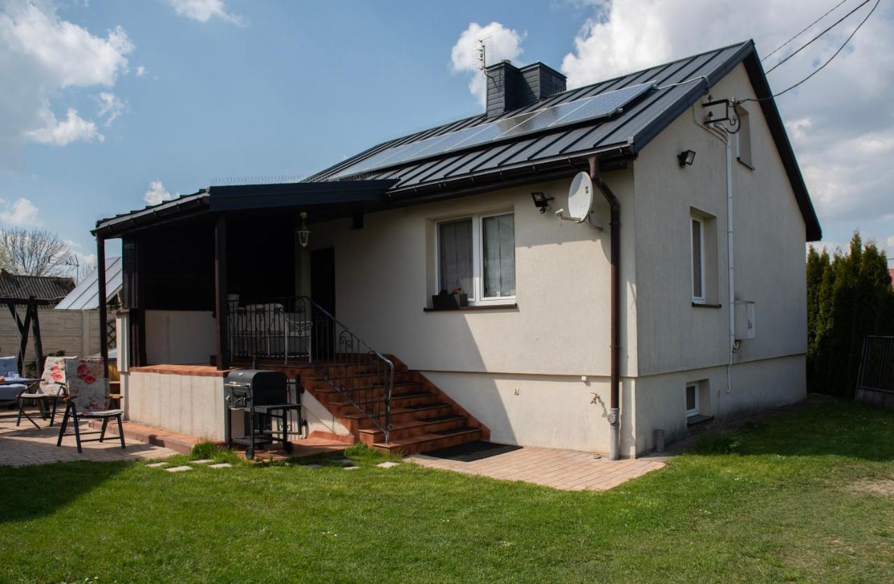 Dom Caloroczny Nad Bugiem Holiday home *